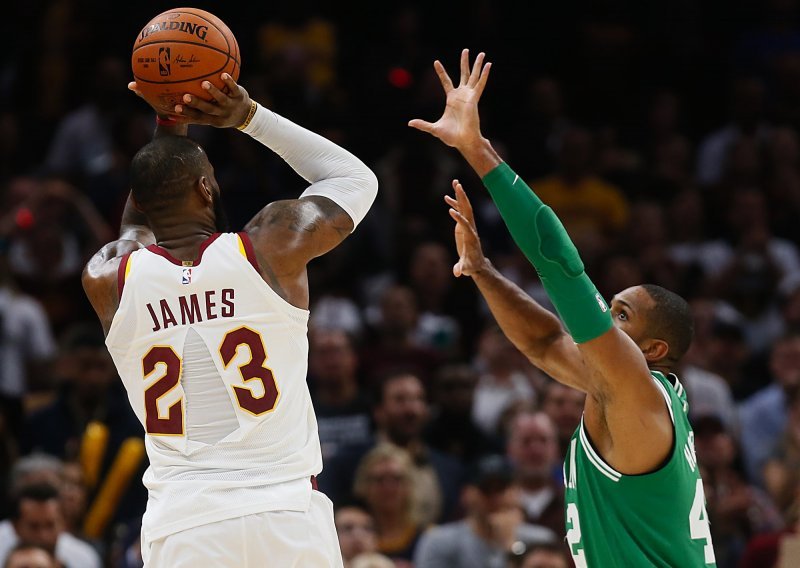 Boston Celticsi stigli do meč-lopte; LeBronu opasno visi osmo NBA finale u nizu