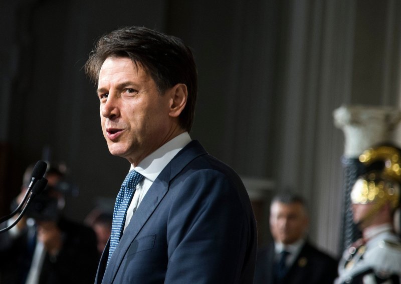 Giuseppe Conte nije uspio u sastavljanju talijanske populističke vlade