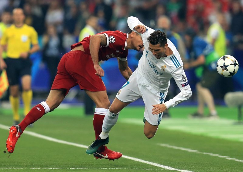 Real treći puta u nizu na krovu Europe; utakmicu obilježile ozljede,  katastrofalne pogreške golmana Liverpoola i škarice Garetha Balea