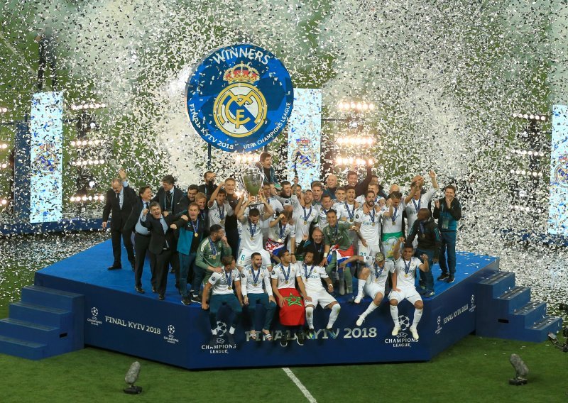Nevjerojatna večer; Realu treća titula u nizu; Gareth Bale i komični vratar Liverpoola uništili 'redse'
