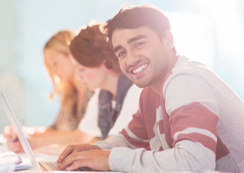 Evo kako je HZJZ propisao ponašanje studenata i profesora na fakultetima