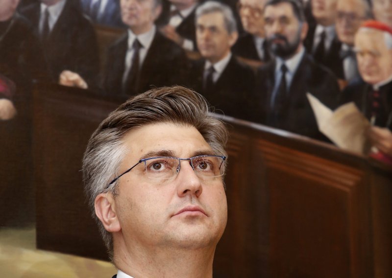 Plenković podbada: Predsjednici se očito sviđa nešto što Most radi