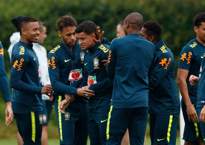 Brazilci u Liverpoolu izazvali euforiju, Neymar i dalje upitan za utakmicu s Hrvatskom