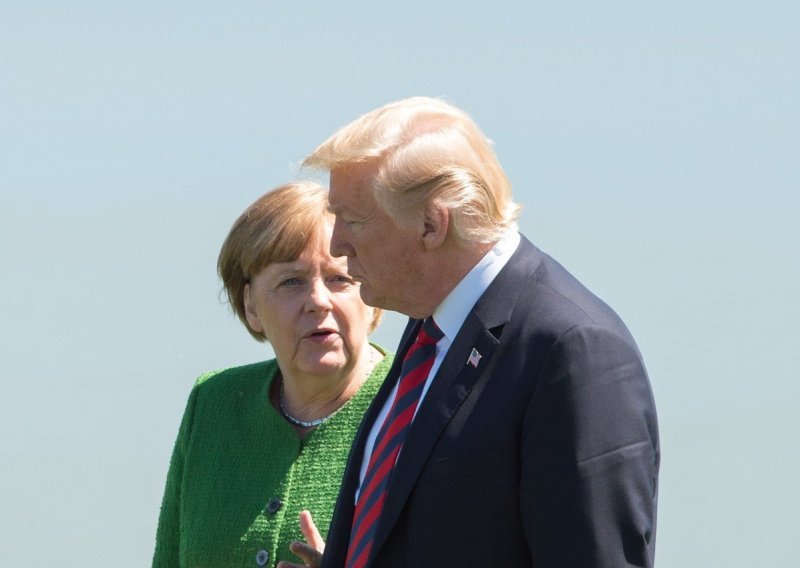 Trump nakon sastanka s Merkel poručio da imaju 'vrlo dobre odnose'