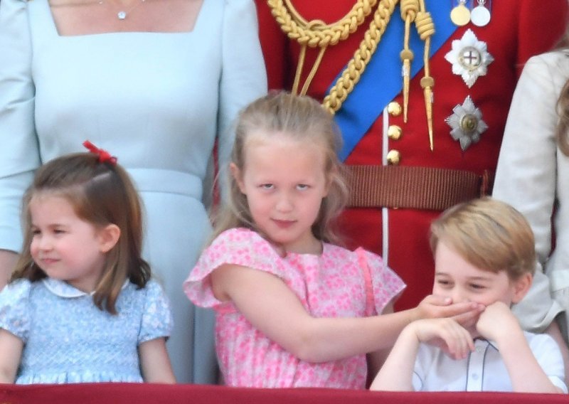 Kraljevski mališani ponovno glavne zvijezde: Nestašnom princu Georgeu na kraj je stala sedmogodišnja princeza