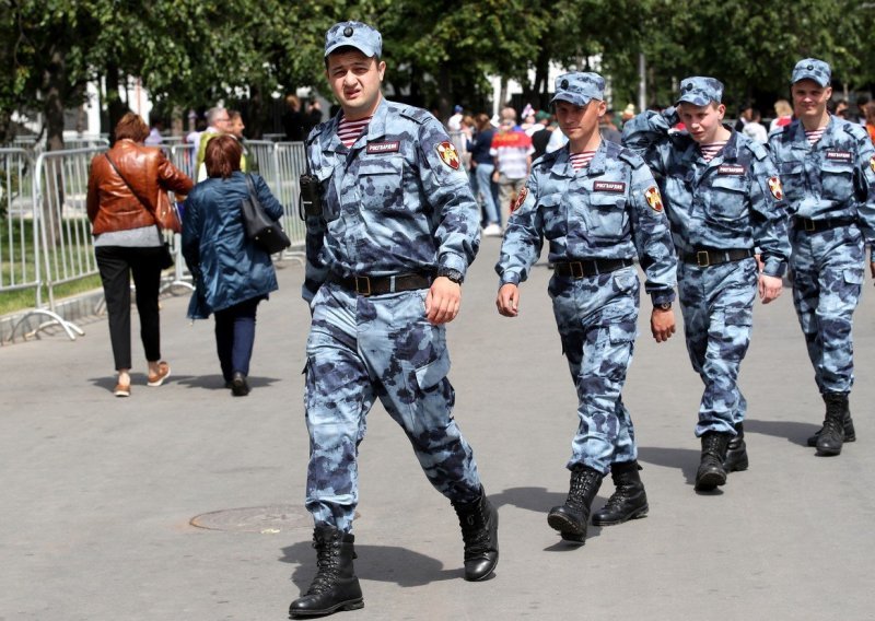 Kalinjingrad u strahu; mogu li se ponoviti već viđene sramotne scene huligana?