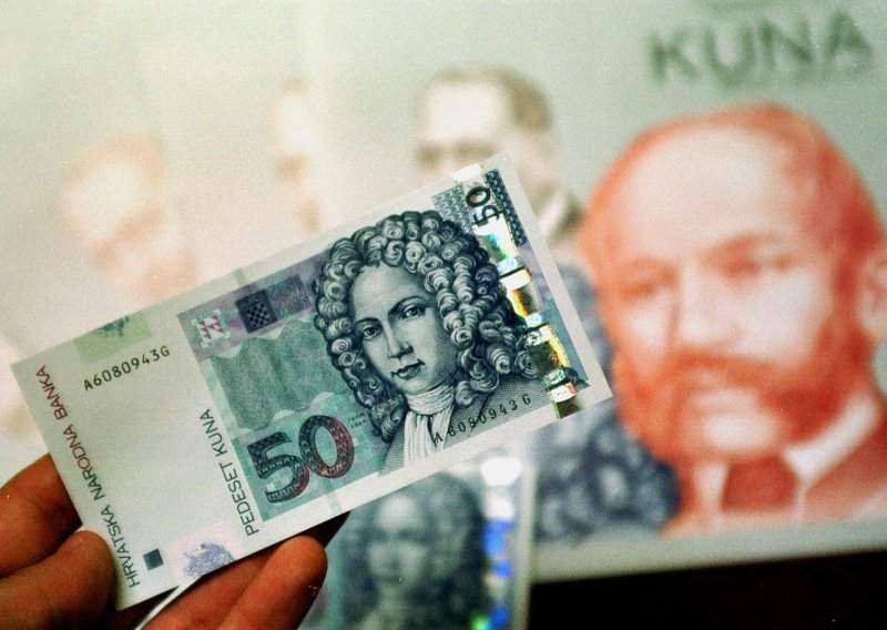 Kuna recovers; euro slides below HRK 7.5