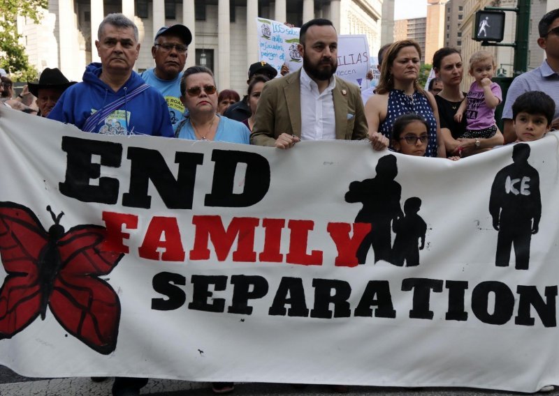 Trumpova politika razdvojila dvije tisuće djece imigranata od roditelja