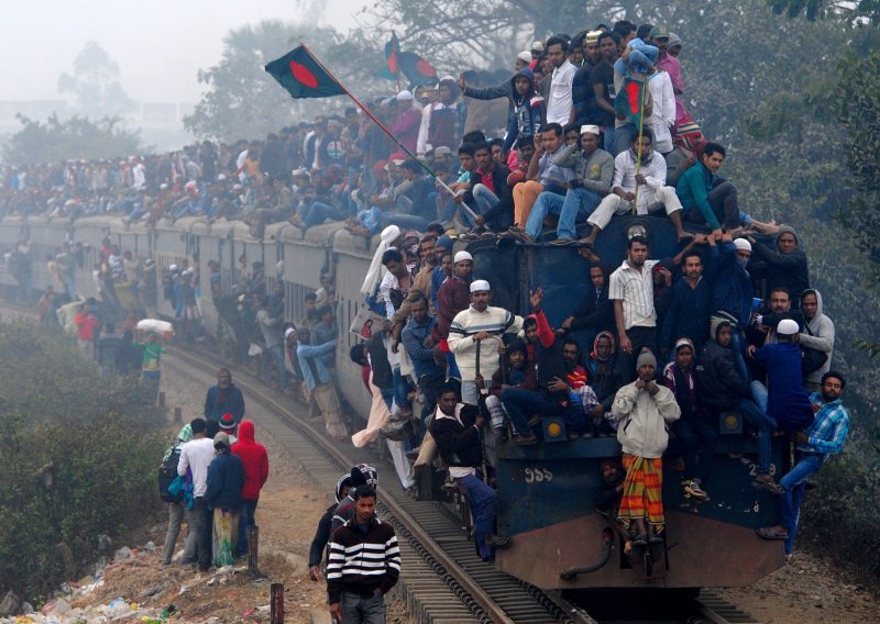 U Bangladešu za vrijeme izbora ubijeno 17 osoba