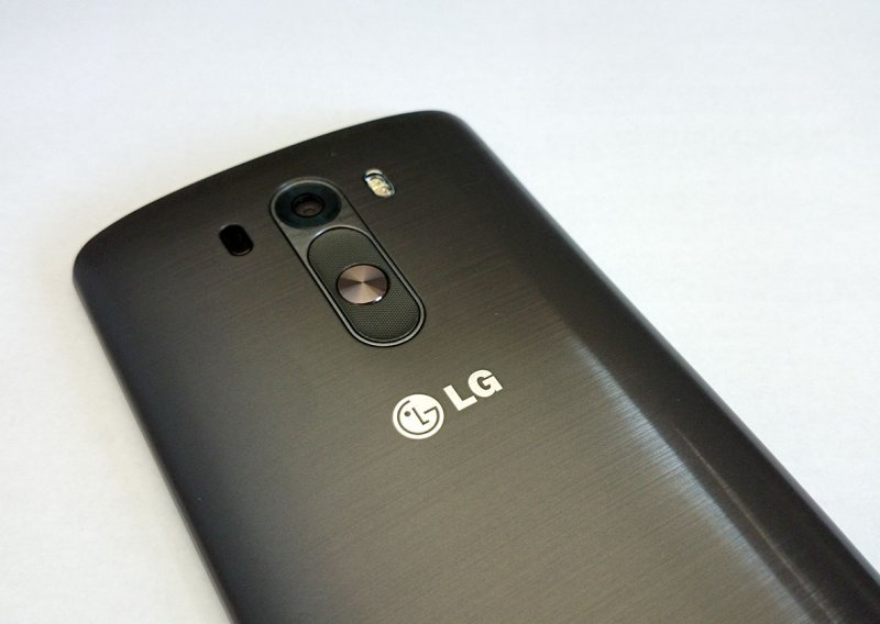 LG G3 i iPhone 6 su najbolji pametni telefoni