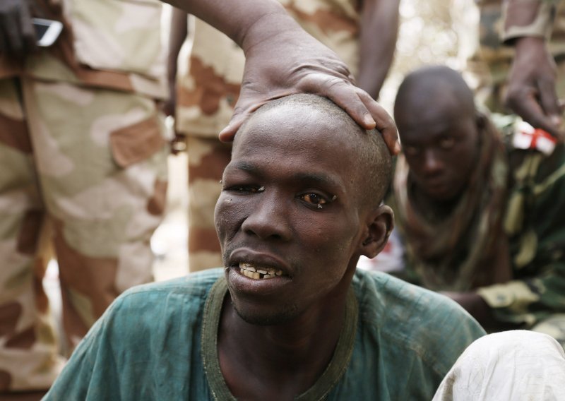 Nigerijska vojska oslobodila 829 talaca Boko Harama