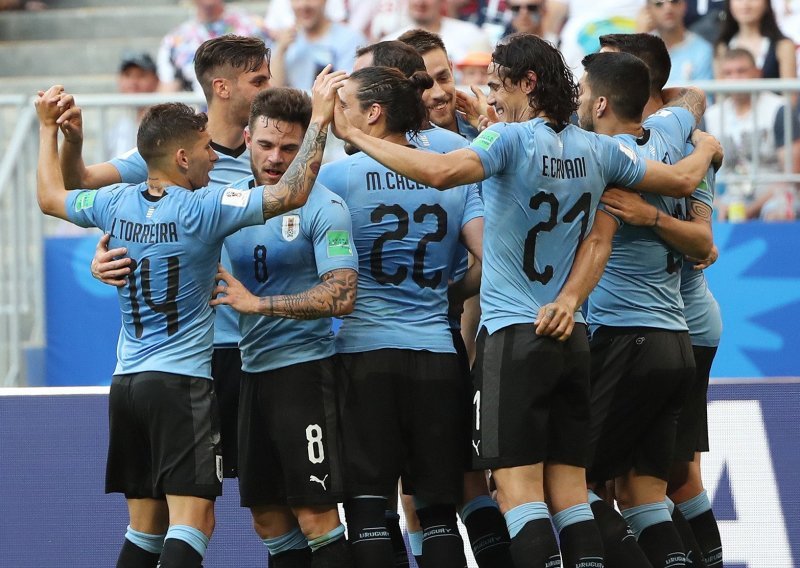 Urugvajci razotkrili sve slabosti Rusa i u utakmici za prvo mjesto uvjerljivo ih nadigrali