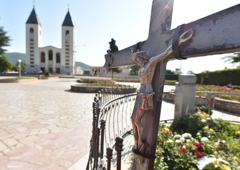 Biskup tvrdi da su ukazanja Gospe u Međugorju 'nevjerodostojna'