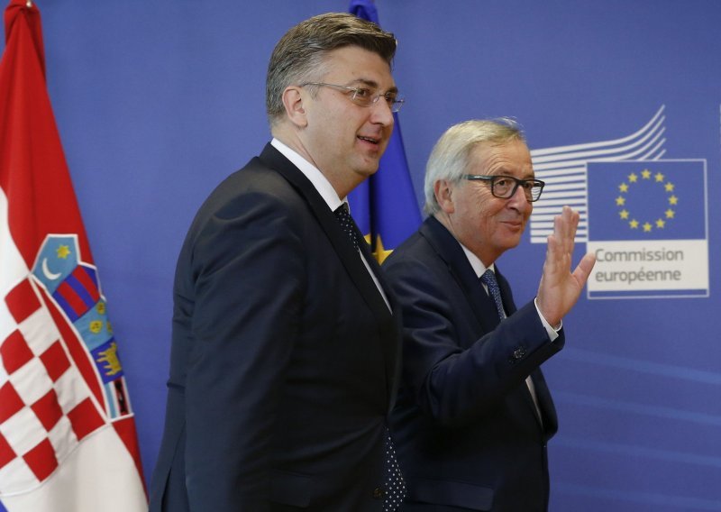 Juncker pohvalio ili pecnuo Plenkovića: Hrvatska se ponaša kao utemeljiteljica Europske unije