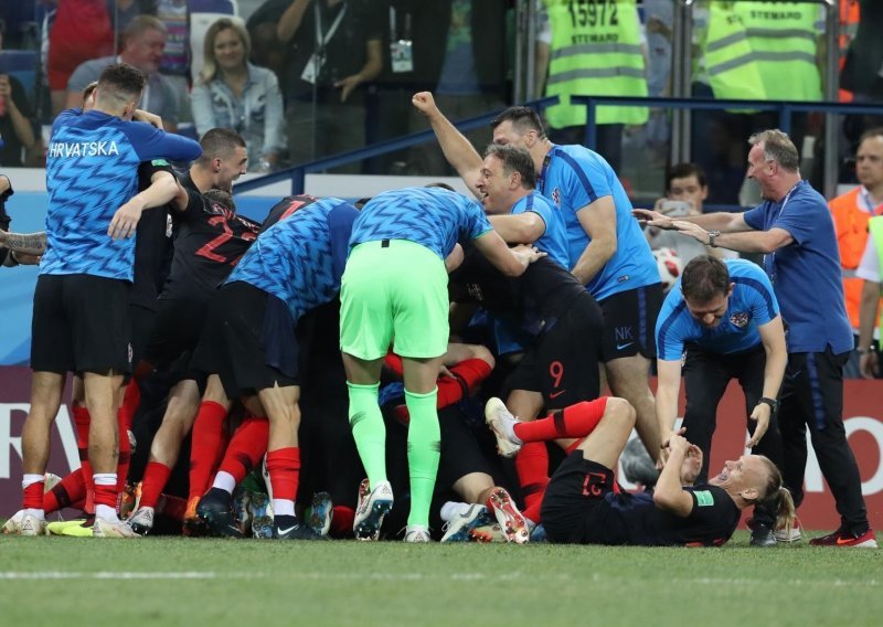 Hrvatska u ludoj drami penalima slomila Dansku i izborila četvrtfinale, Subašić heroj utakmice!