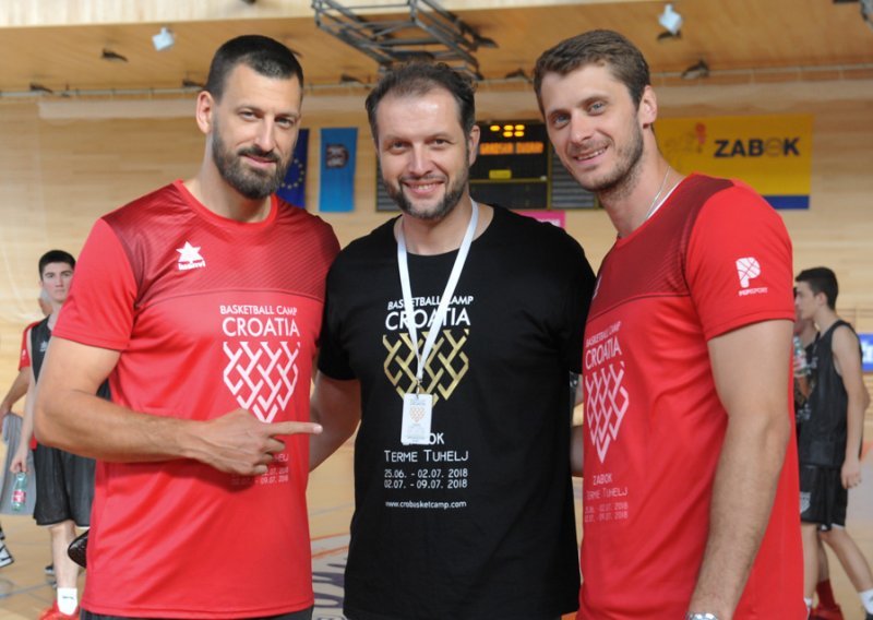 Kapetan Cibone Marin Rozić i bivši NBA igrač Gordan Giriček mladim talentima otkrili tajne košarkaškog uspjeha