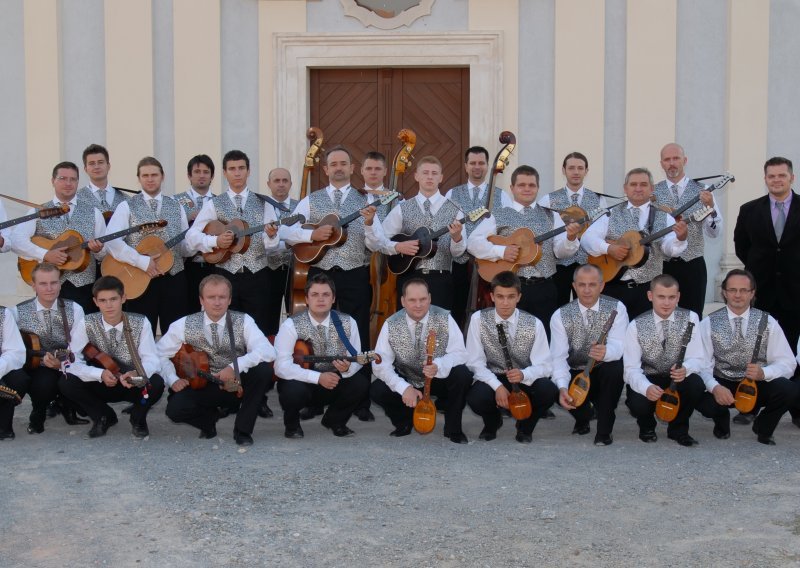 Poseban koncert Đorđa Balaševića u Slavonskom Brodu