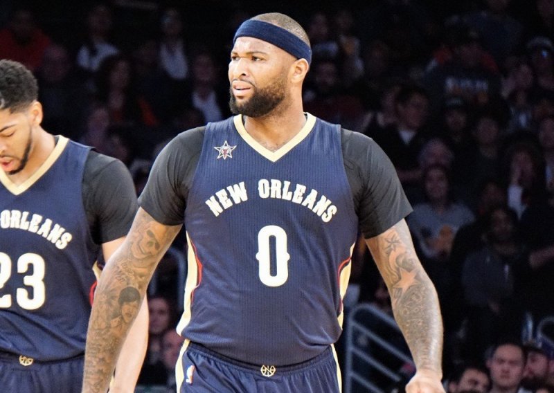 Senzacija u NBA ligi; DeMarcus Cousins potpisao za Warriorse!