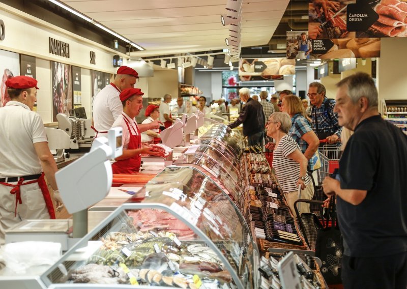 Spar u srijedu ranije zatvara trgovine zbog utakmice s Engleskom