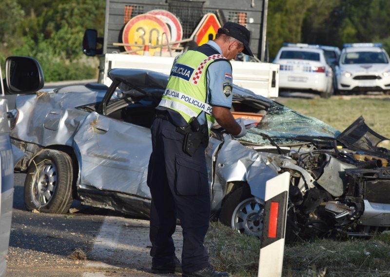 Počinje sezona godišnjih odmora, evo što policija savjetuje vozačima