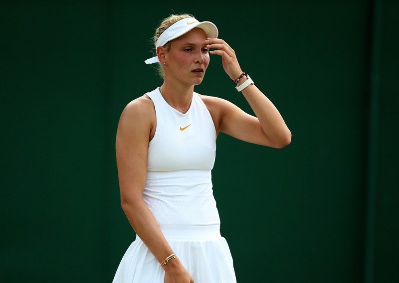 Donna Vekić nije uspjela izboriti četvrtfinala Wimbledona; Njemica joj održala lekciju