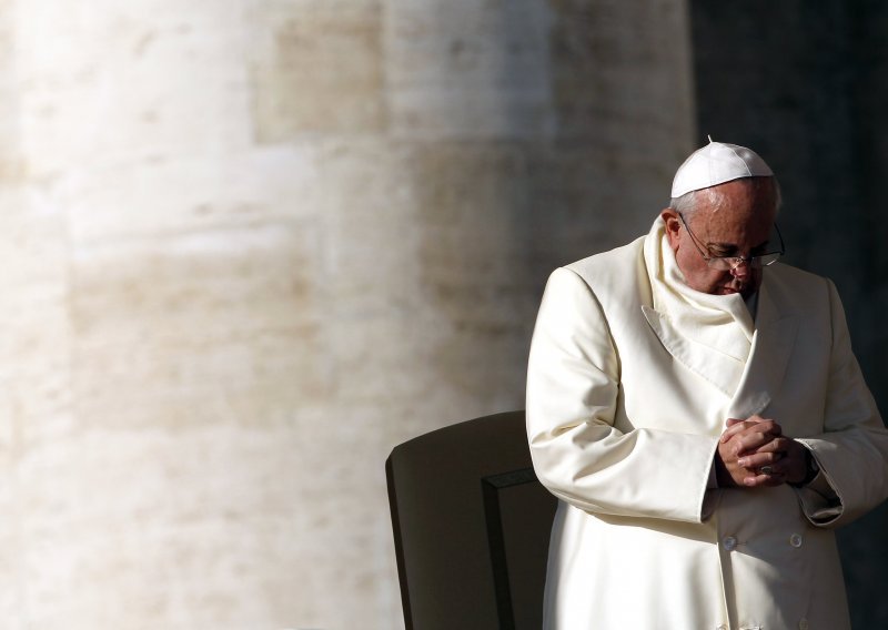 Papa se obratio katolicima udaljenim od Crkve