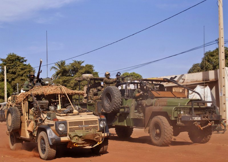 'Francuska će napustiti Mali kada se vrati stabilnost'