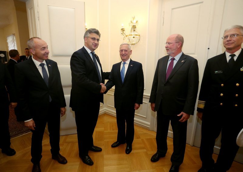 Američki ministar obrane stigao u Zagreb, sastao se s Plenkovićem i Krstičevićem