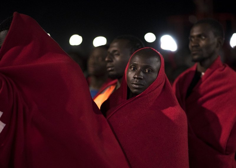 Italija spasila migrante i traži države koje će ih primiti