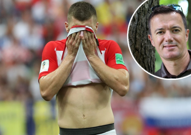 Jeličić se skoro rasplakao zbog nogometaša; 'oprao' političare i sprdao se s predsjednicom