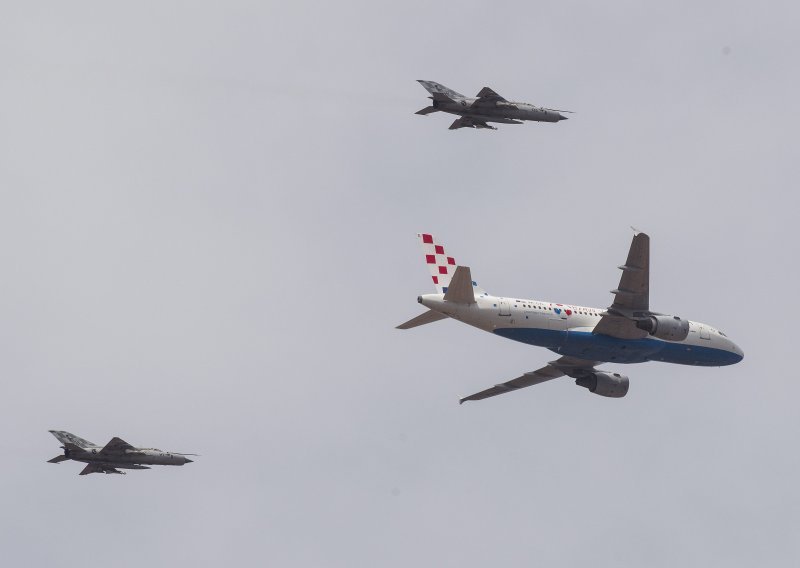 Probajte se ne naježiti: Poslušajte kako su piloti MIG-ova pozdravili Vatrene