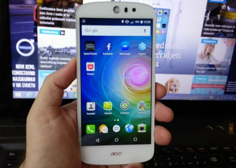 Najjači adut mobitela Acer Liquid Z530 je zaslon
