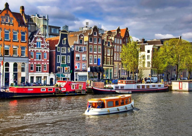 Ima li uzbudljivijeg grada za doček Nove od Amsterdama?