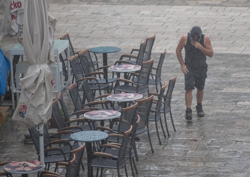 Stiže velika promjena vremena, velik pad temperatura, moguća i olujna nevremena