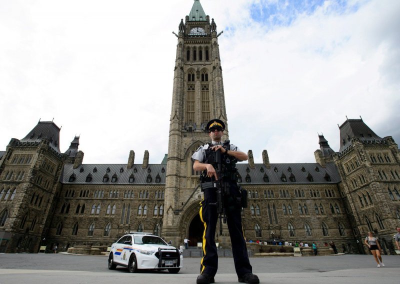 Novi incident u Kanadi dok se istražuju motivi ubojstva u Torontu