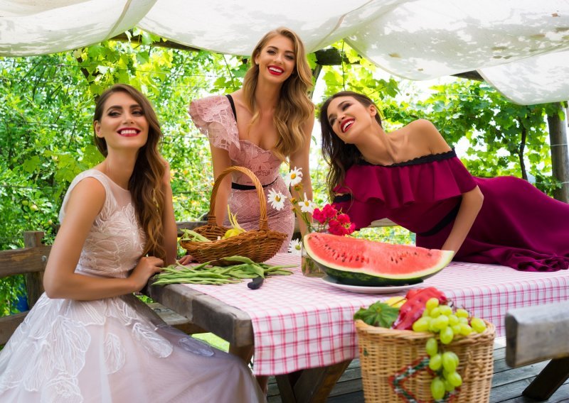 Elegantne i ženstvene haljine s domaćim potpisom kao stvorene za dugo toplo ljeto