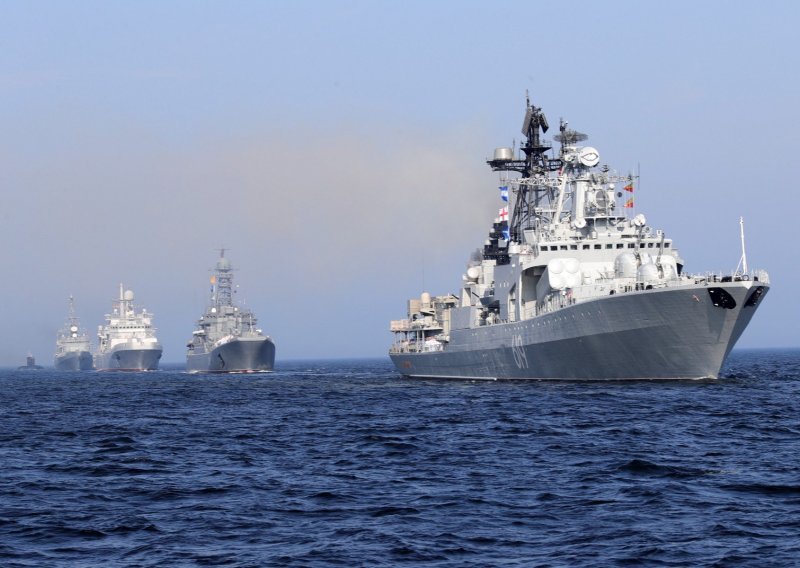 Vojne vježbe ruske vojske u Japanskom moru, Japan zabrinut
