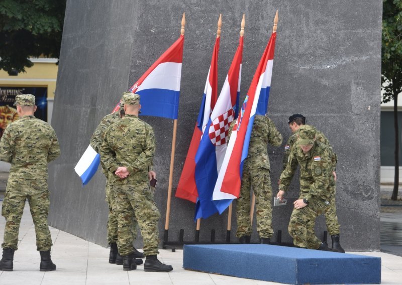 Pogledajte posljednje pripreme Hrvatske vojske za proslavu 23. obljetnice Oluje