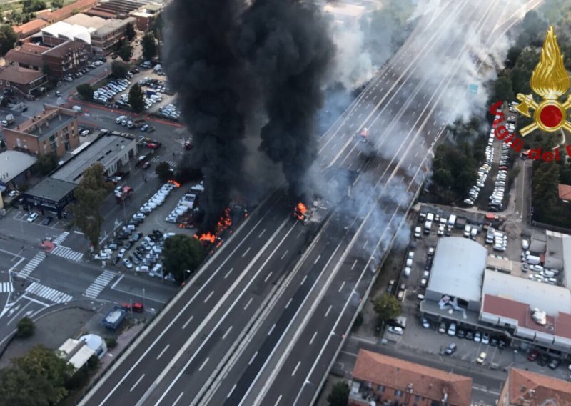 Apokaliptični prizori u Bologni: Zapalio se kamion, vatra se proširila na automobile