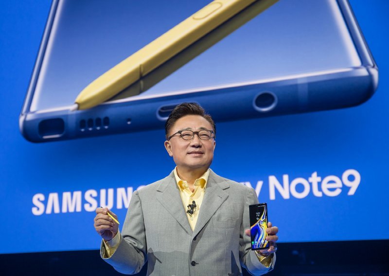 Samsung predstavio Galaxy Note9 s osnaženom baterijom i najvećim ekranom dosad