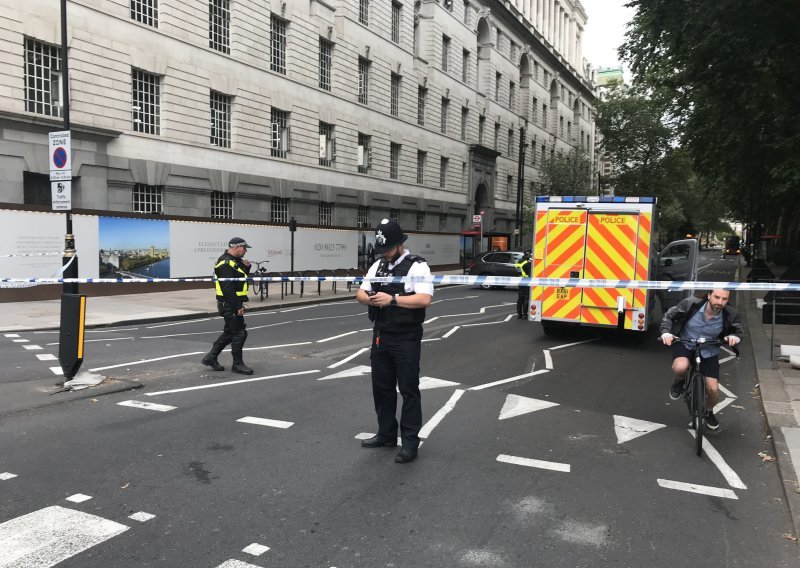 Otkriven identitet osumnjičenog za napad na londonski parlament