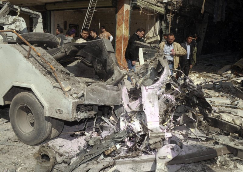 U napadu autobombom u Aleppu troje mrtvih i 25 ranjenih