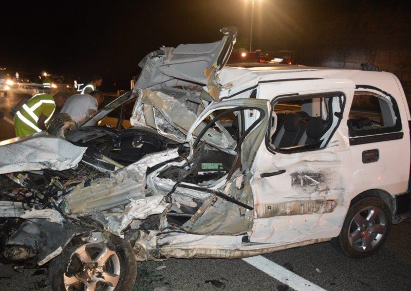 Pijana vozila u krivom smjeru na Istarskom ipsilonu, jedna osoba smrtno stradala