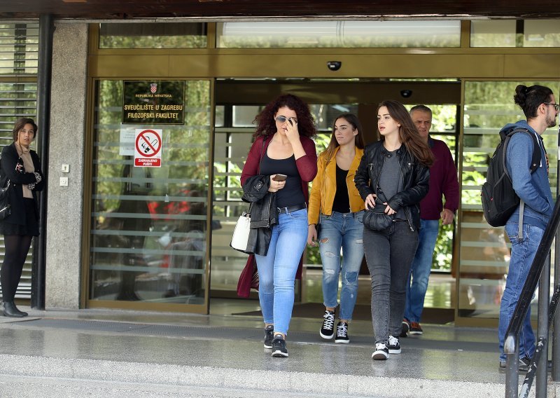 Nova pravila za studentski rad: Doznajte koliko mogu zaraditi i na što treba paziti