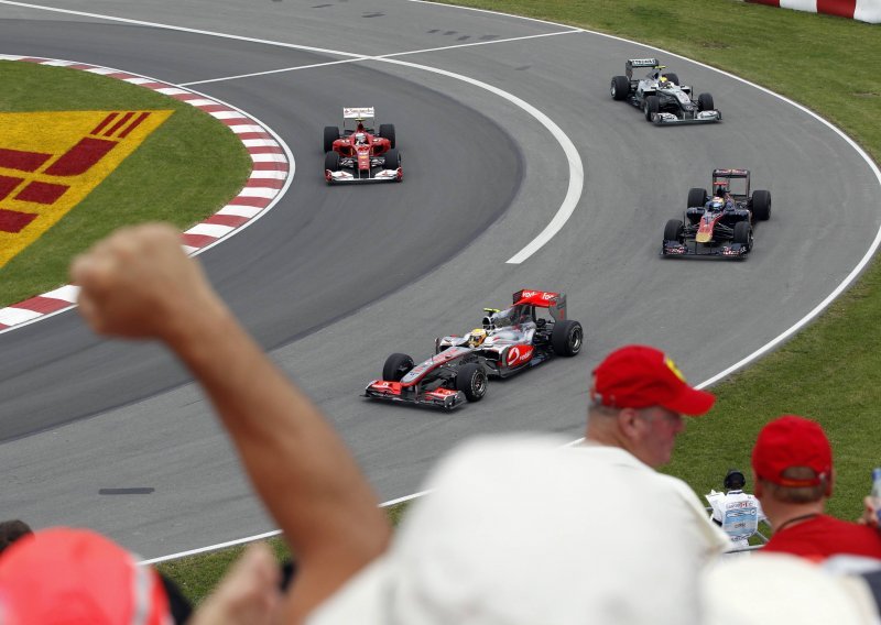 Hamiltonu prvi trening na Hungaroringu