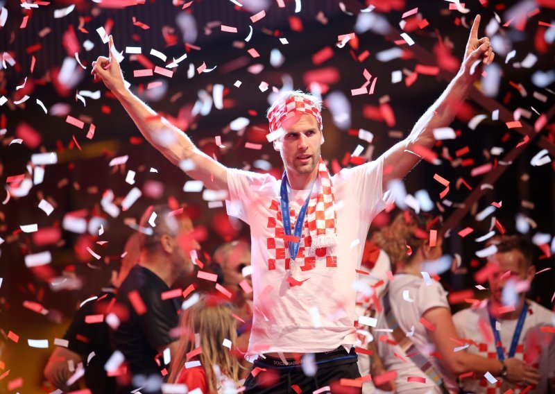 Hrvatski reprezentativac po kojem su najviše udarali sada igra utakmicu života; potpora stiže sa svih strana...