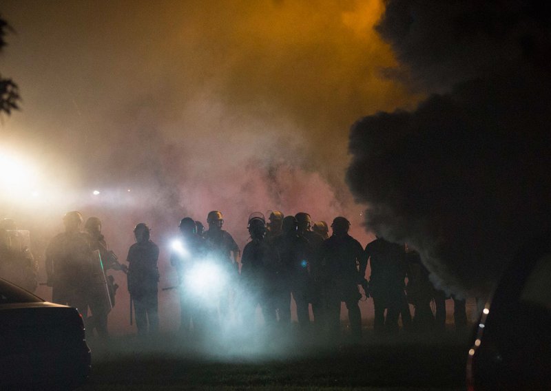 Guverner poslao Nacionalnu gardu na Ferguson!