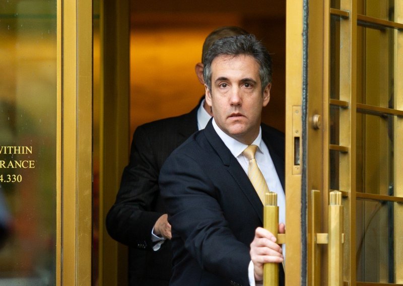 Bivši Trumpov odvjetnik Michael Cohen vraćen u zatvor