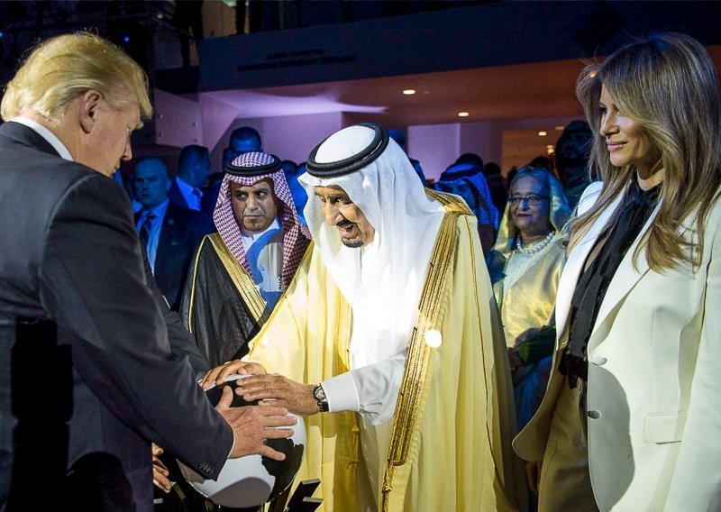 Zašto Melania Trump nestrpljivo čeka kraj predsjedničke karijere muža i čega se užasavaju Saudijci?