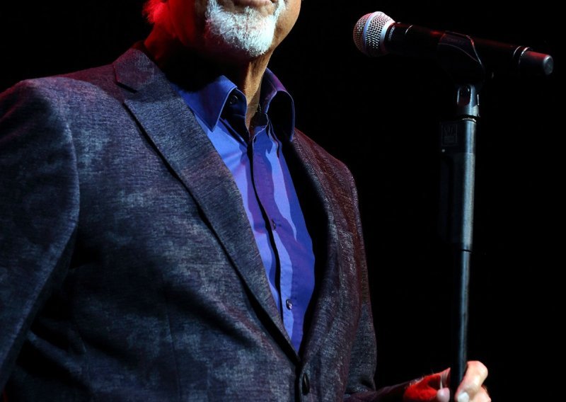 Tom Jones: Odlazak žene, jedine koju je volio